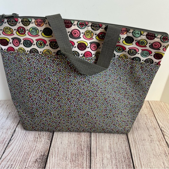 Thirty-One Snail Print Lunch Tote Bag - Picture 1 of 6